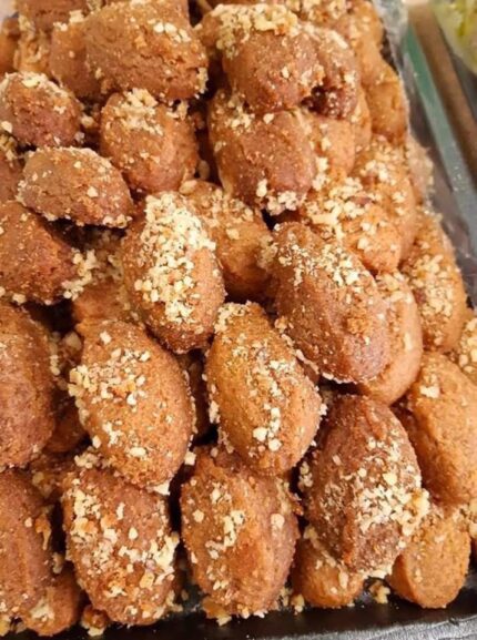 Δίσκος με κλασικά μελομακάρονα 4kg αεροστεγώς κλεισμένος